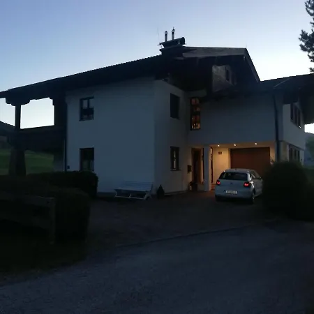 Haus Schreder Apartment Saalfelden Exterior photo